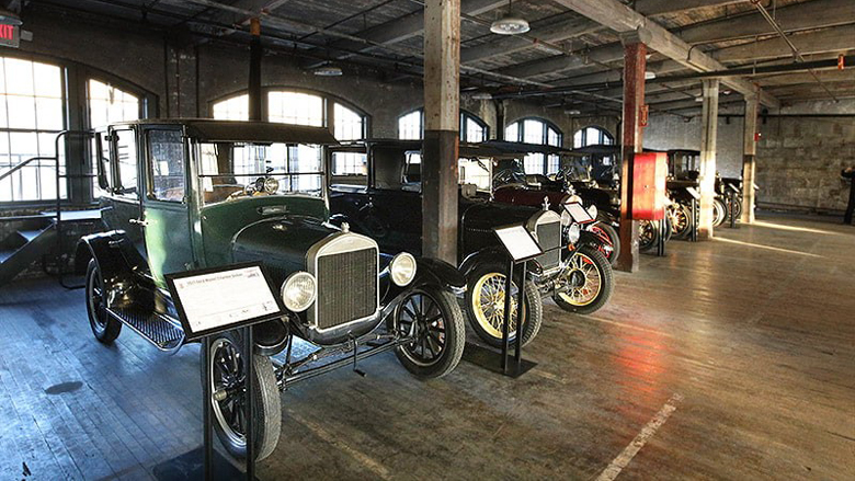 К автосалону в Детройте музей Ford собрал полную коллекцию «алфавитных» моделей