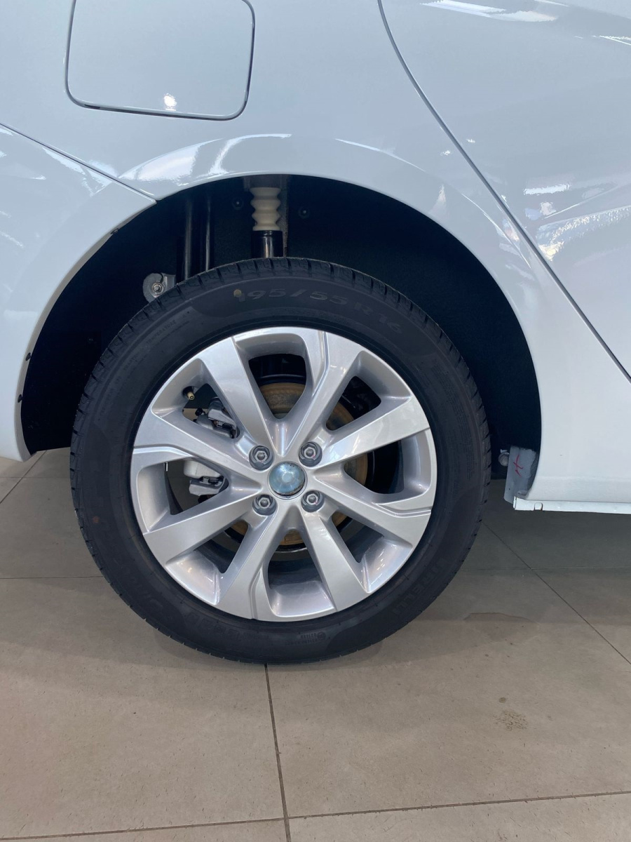 LADA VESTA 1.8 CVT (122 л.с.)