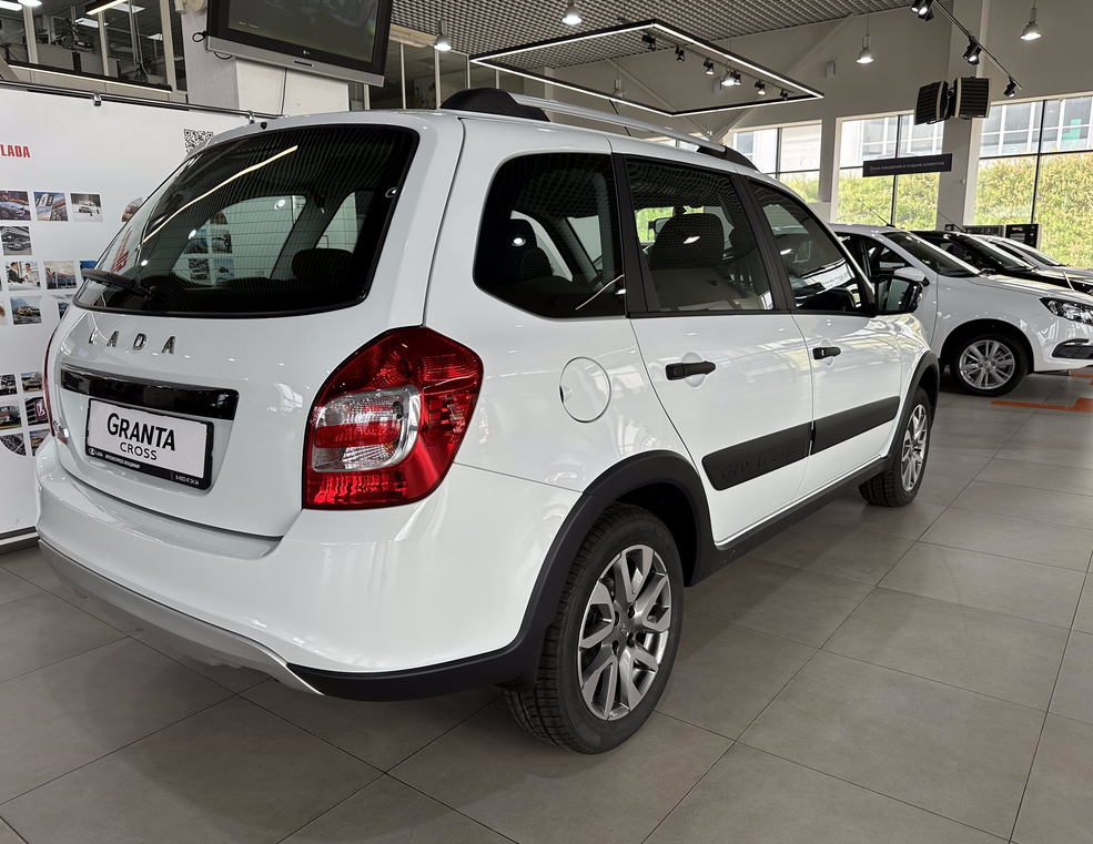 LADA GRANTA Cross 1.6 MT (106 л.с.)
