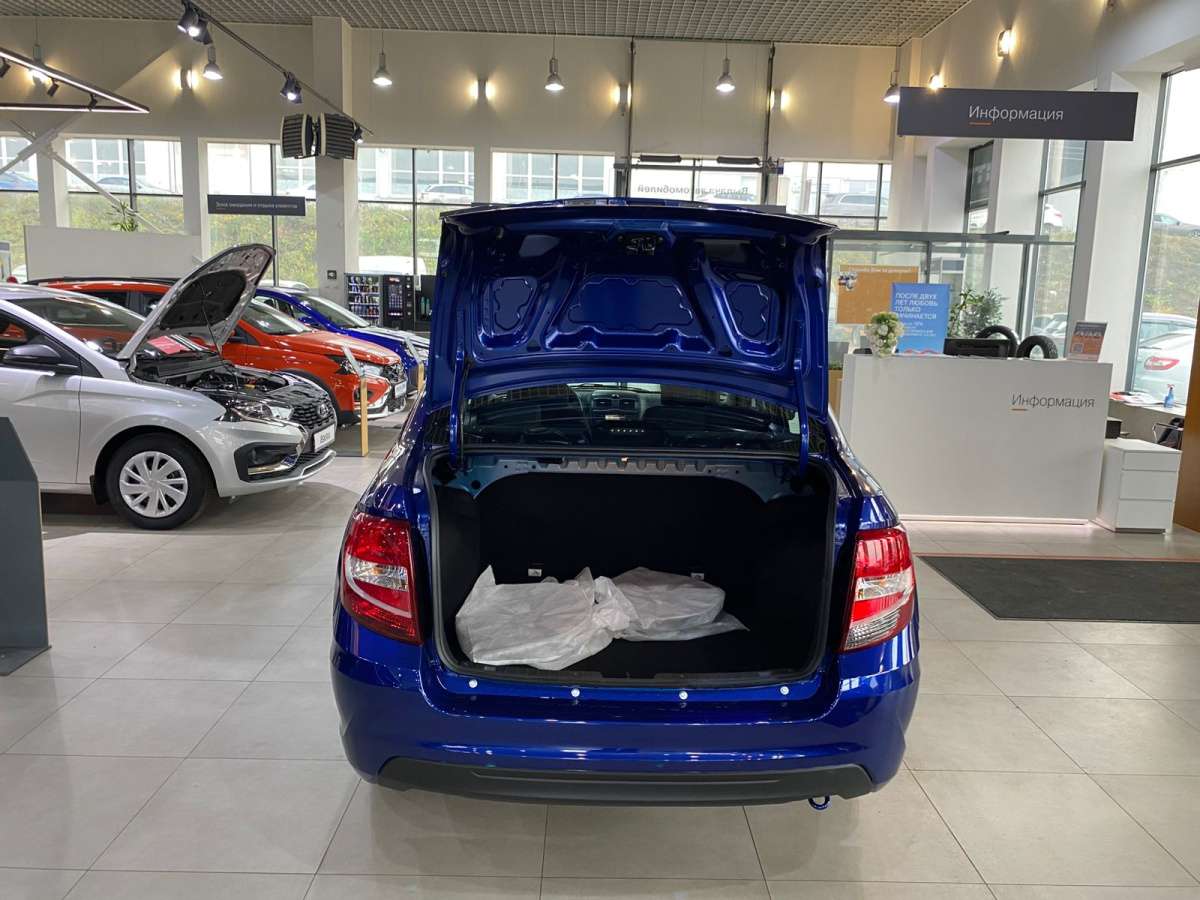 LADA GRANTA 1.6 MT (90 л.с.)