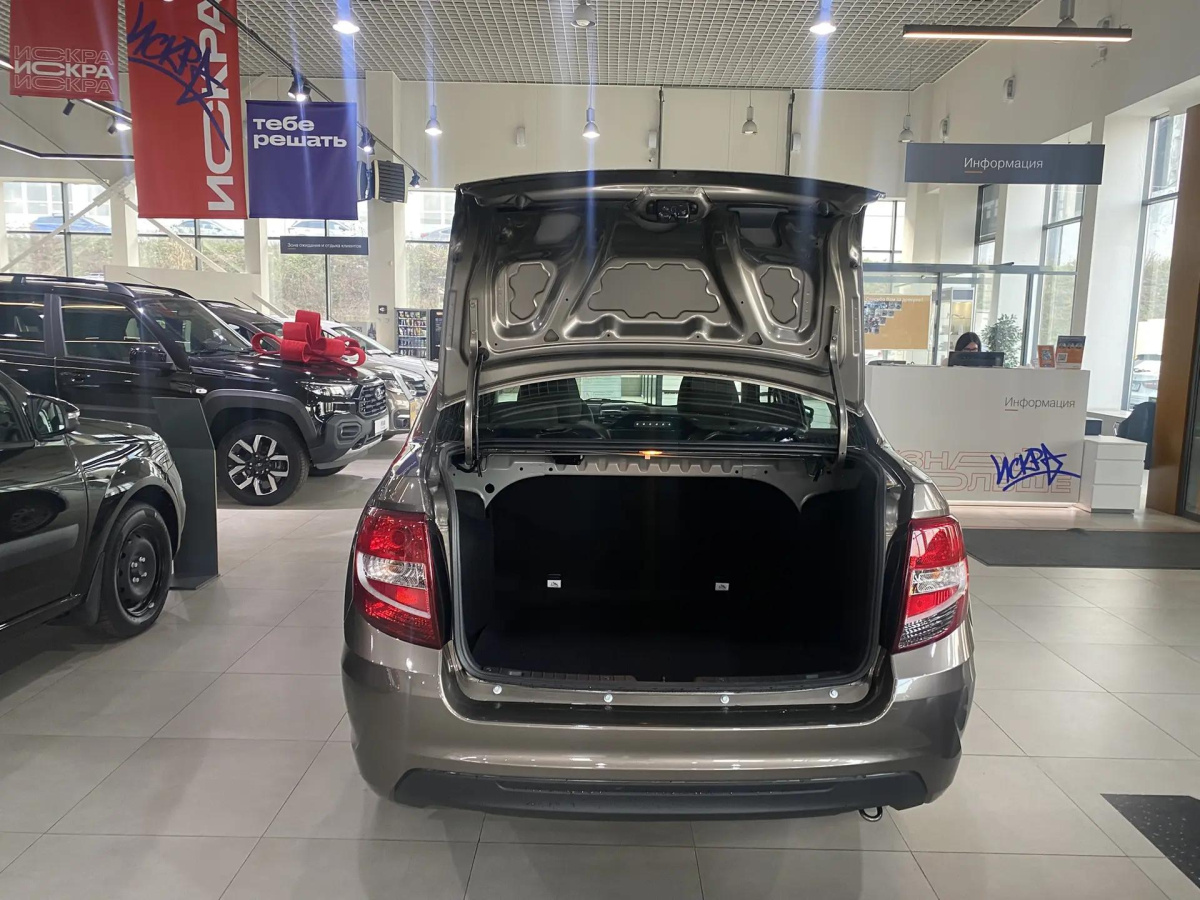 LADA GRANTA 1.6 MT (90 л.с.)