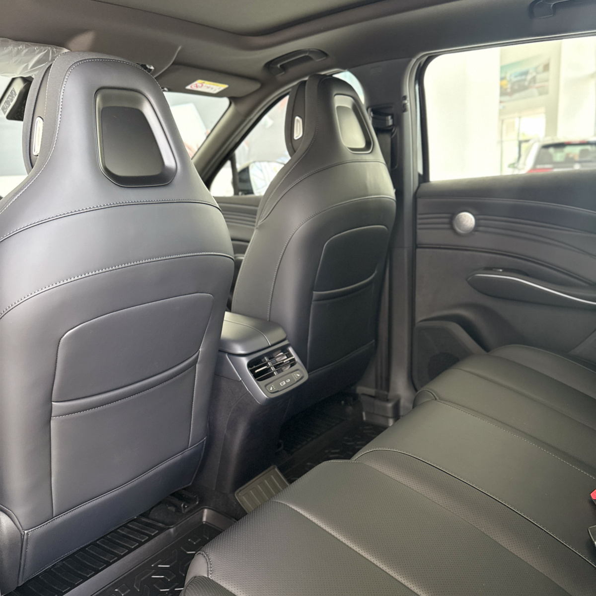 OMODA C7 1.6 AMT (150 л.с.) 4WD