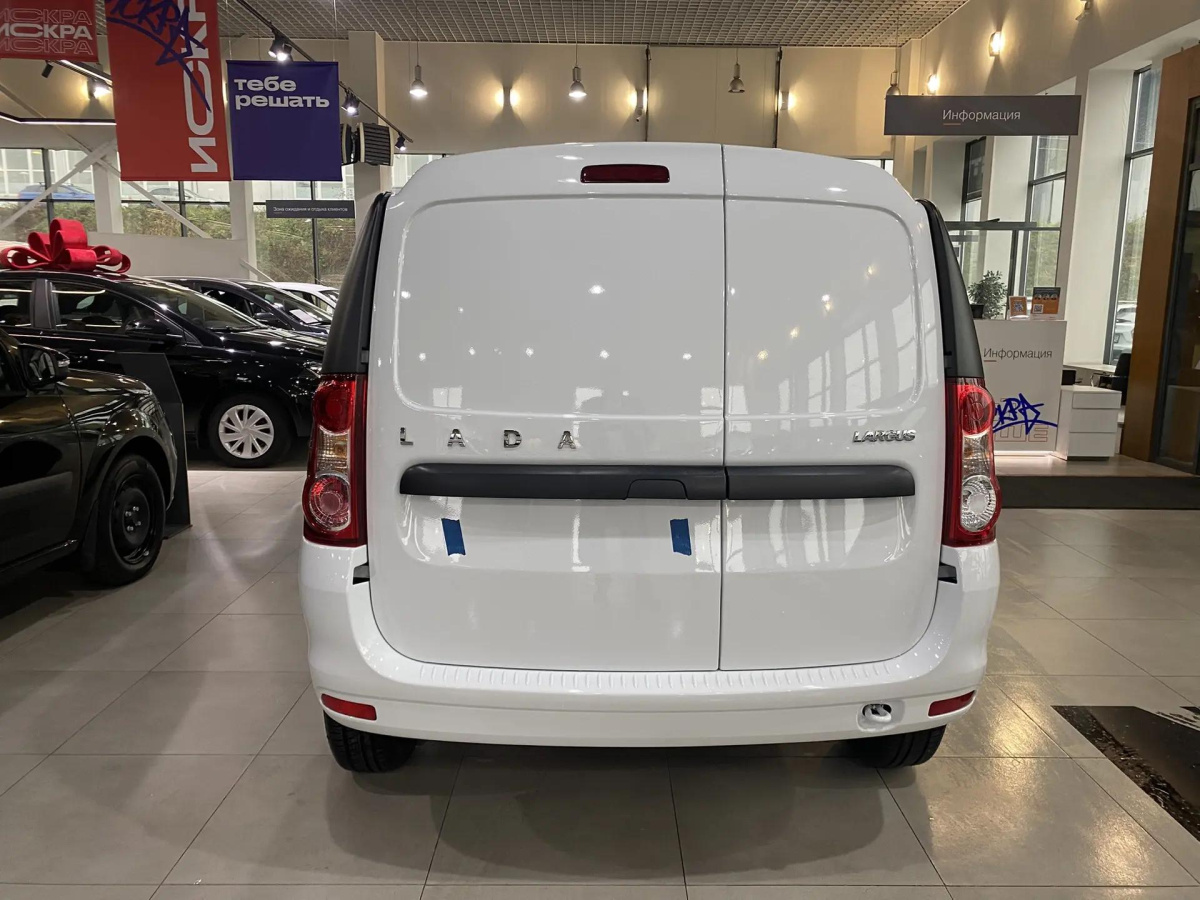 LADA LARGUS 1.6 MT (106 л.с.)
