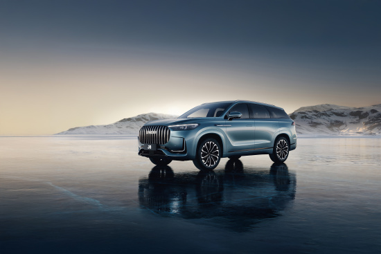 Флагманский кроссовер JAECOO J8 с выгодой до 225 000 руб.