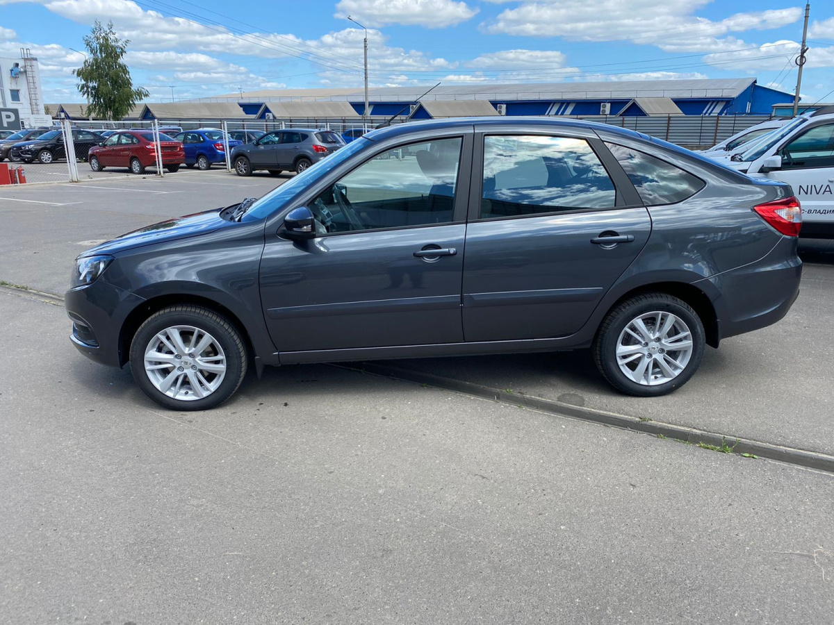 LADA GRANTA 1.6 MT (90 л.с.)