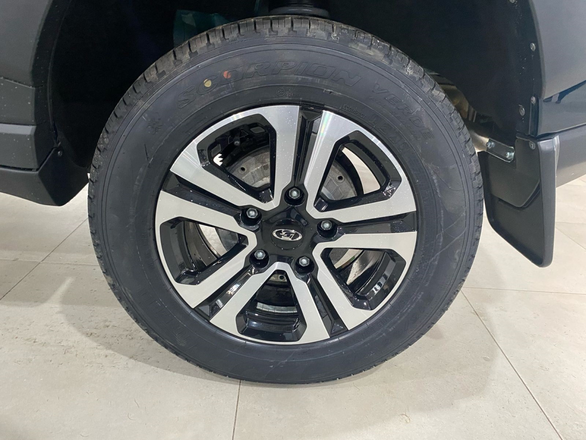 LADA NIVA 1.7 MT (80 л.с.) 4WD
