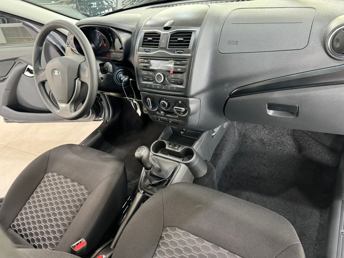 LADA GRANTA 1.6 MT (90 л.с.)