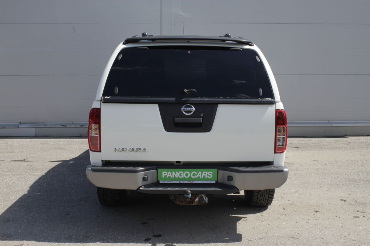 Nissan Navara (Frontier), III (D40) Рестайлинг 2.5d AT (190 л.с.) 4WD