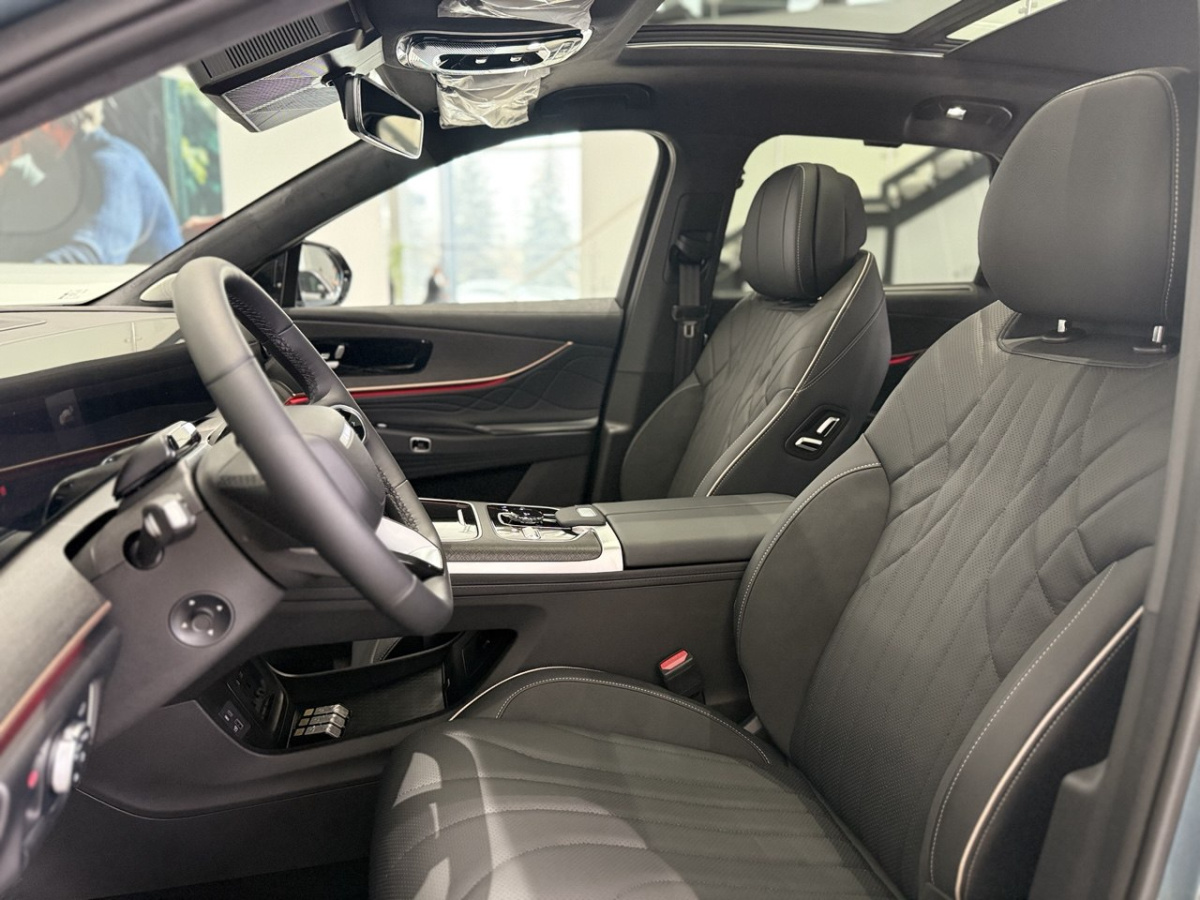 JAECOO J8 2.0 AMT (249 л.с.) 4WD