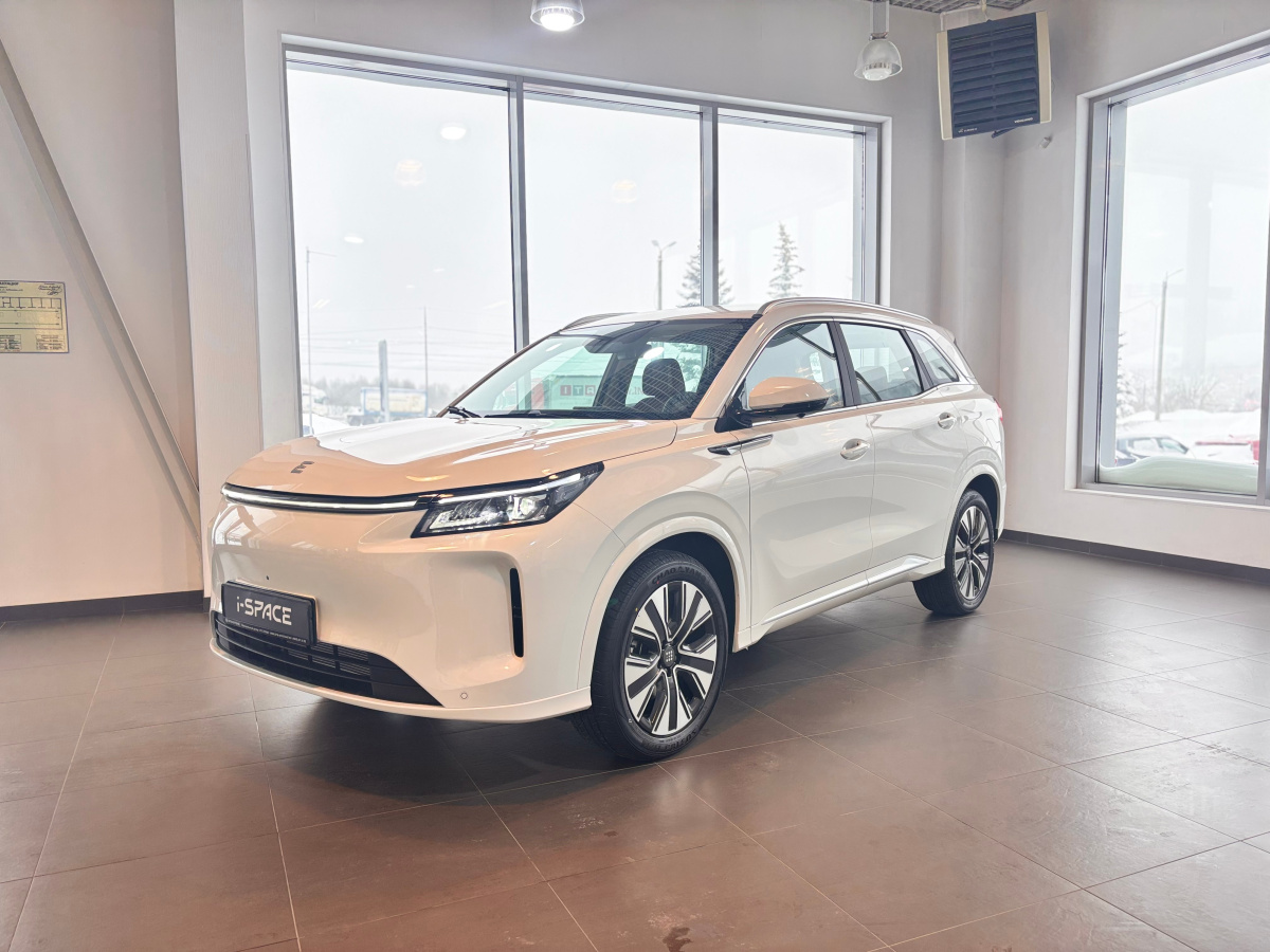 EVOLUTE I-SPACE 1.5hyb CVT (218 л.с.)