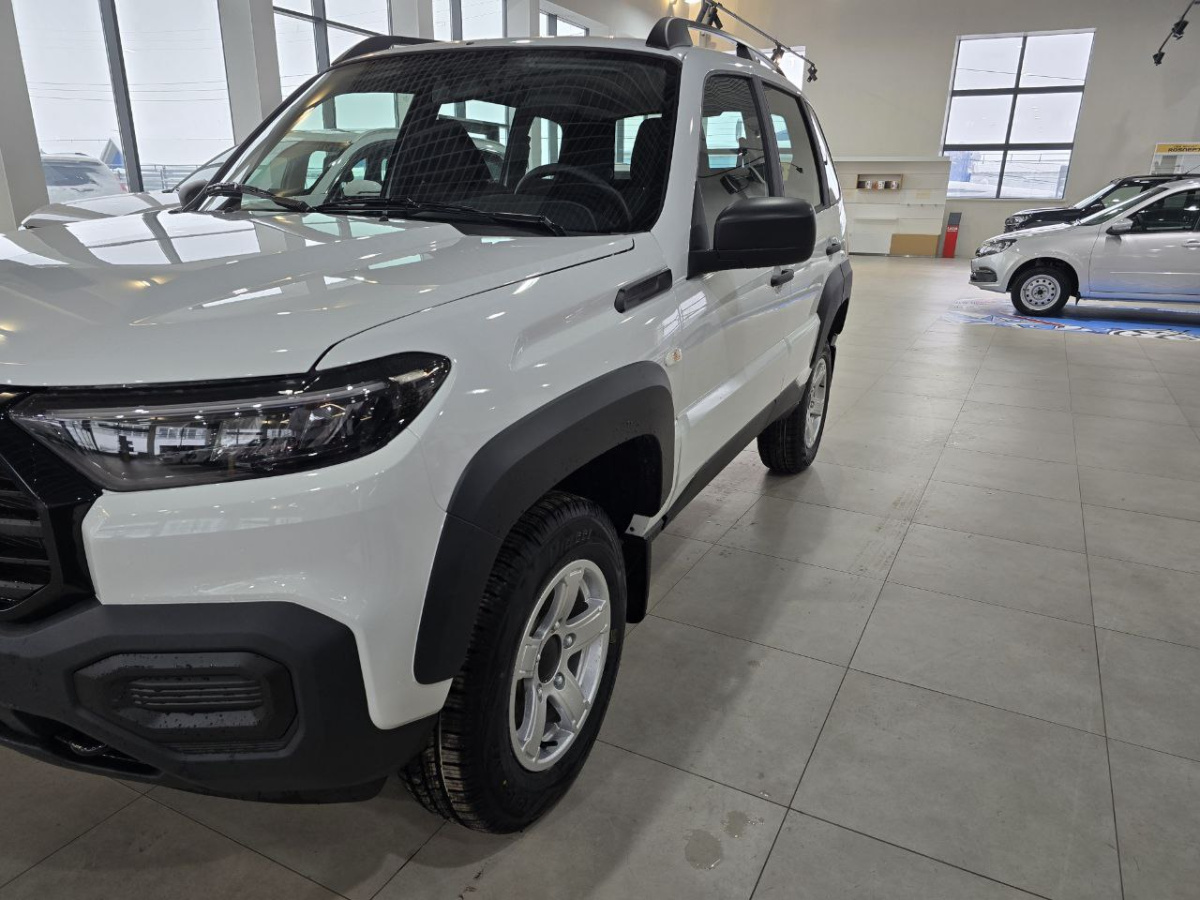 LADA NIVA TRAVEL 1.8 MT (90 л.с.) 4WD