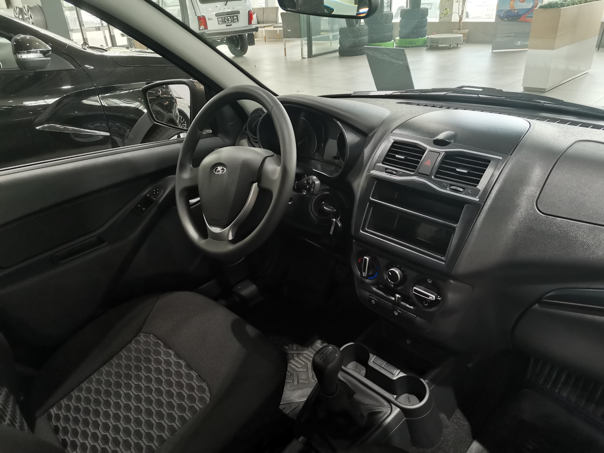 LADA GRANTA 1.6 MT (90 л.с.)