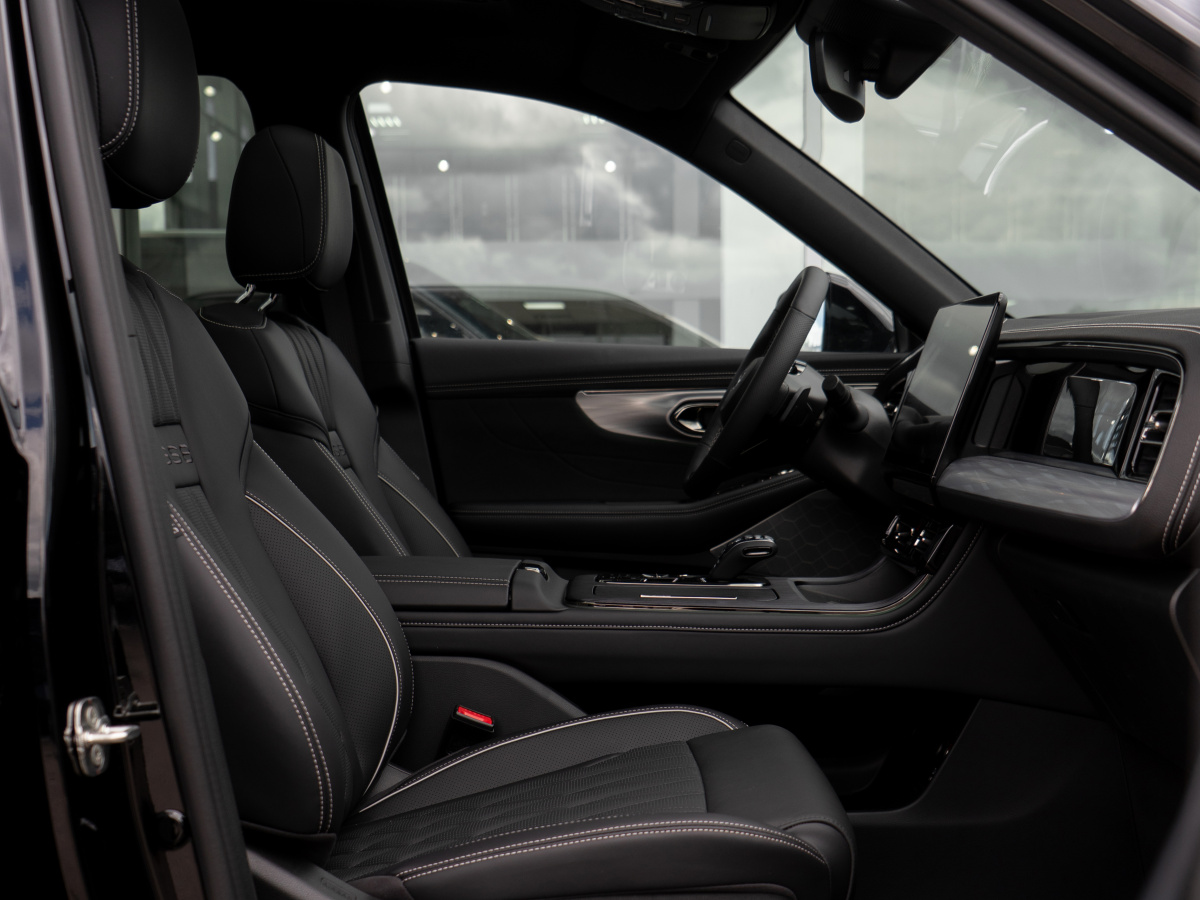 GAC GS8 II FL 2.0 AT (231 л.с.) 4WD