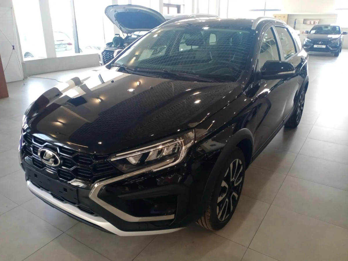LADA VESTA SW Cross 1.8 МT (122 л.с.)