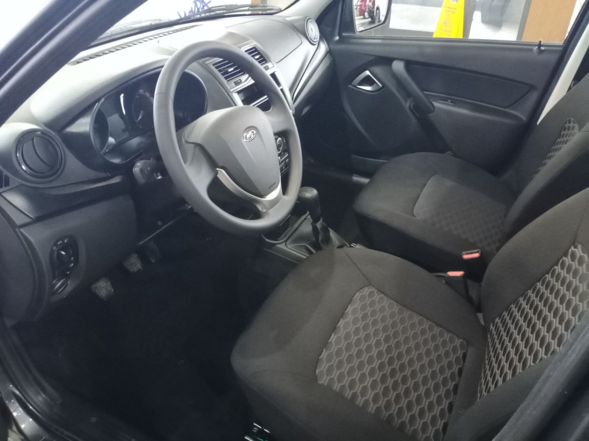 LADA GRANTA 1.6 MT (90 л.с.)