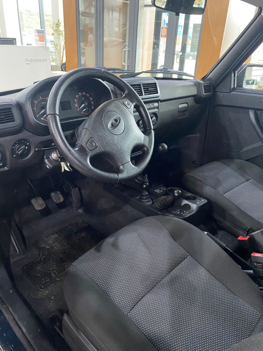 LADA NIVA LEGEND Bronto 1.7 MT (83 л.с.) 4WD