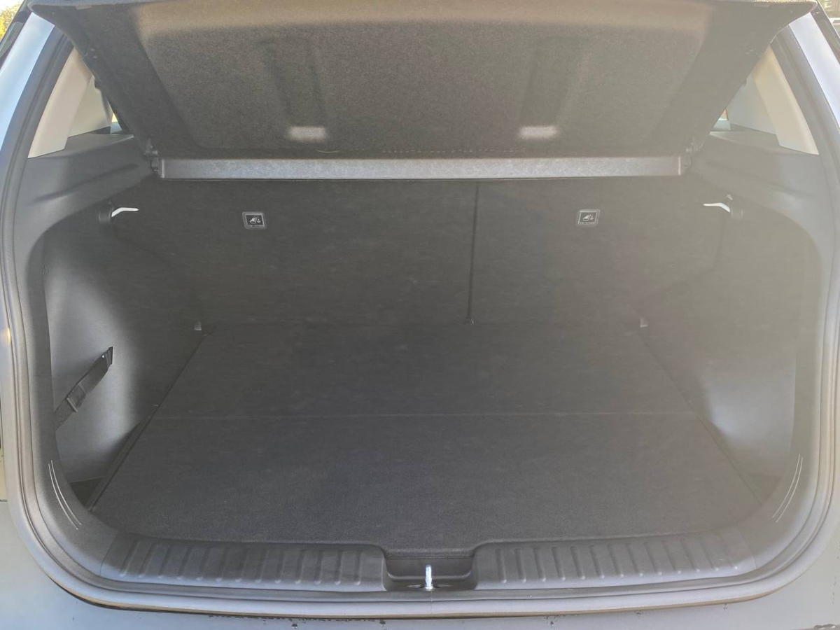 SOLARIS HC 1.6 AT (123 л.с.)