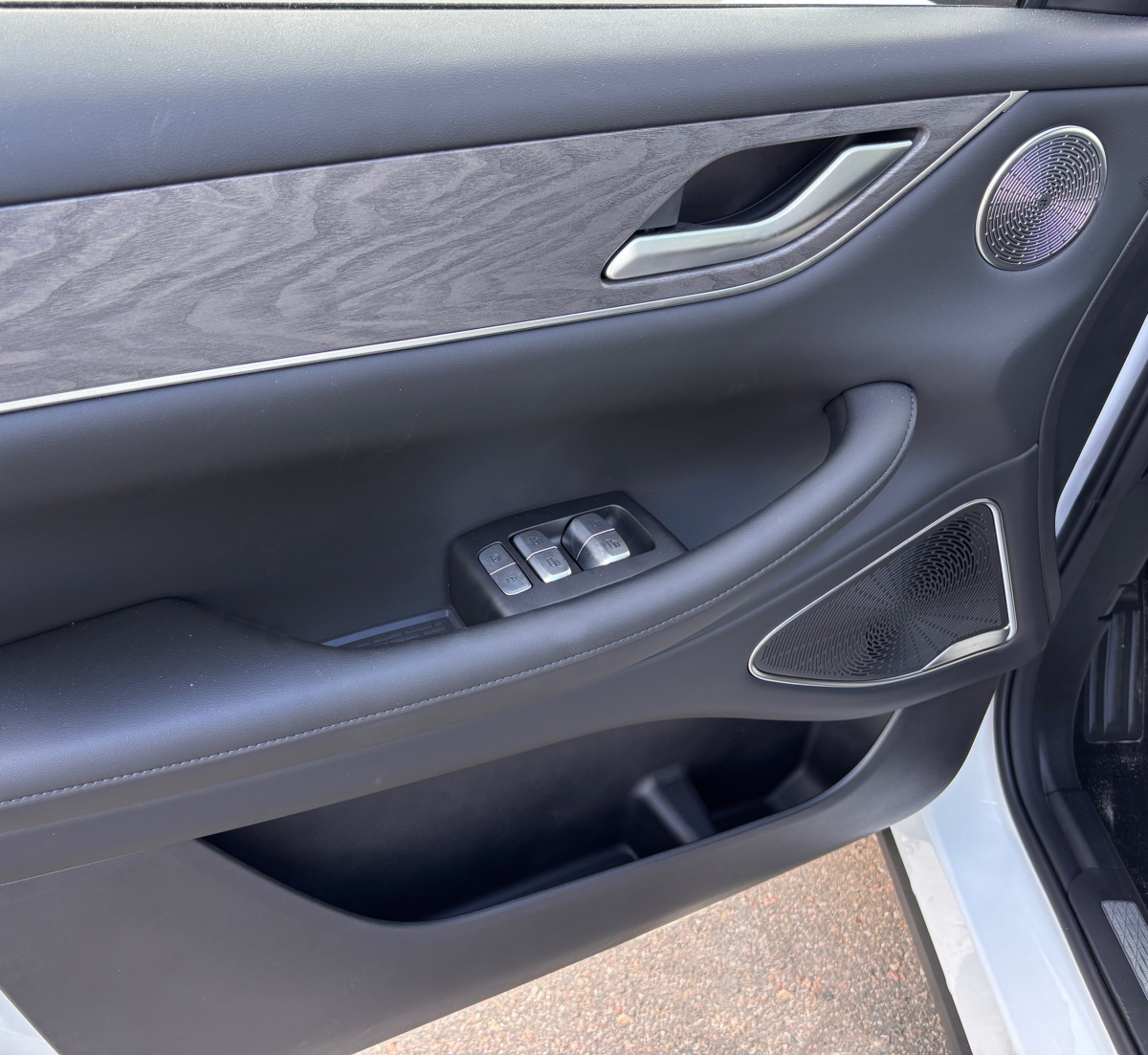 EXEED ESTEO MX 2.0 AT (197 л.с.) 4WD