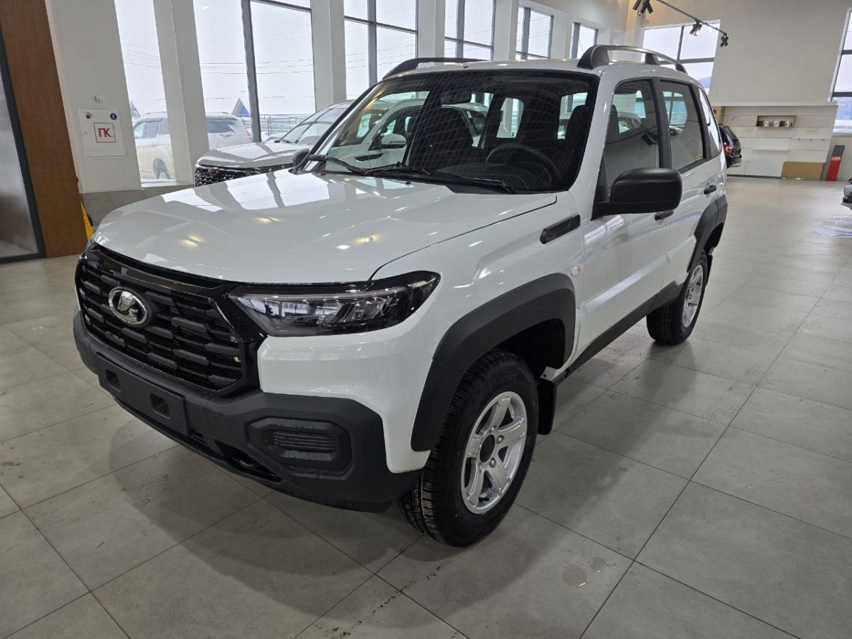 LADA NIVA TRAVEL 1.8 MT (90 л.с.) 4WD