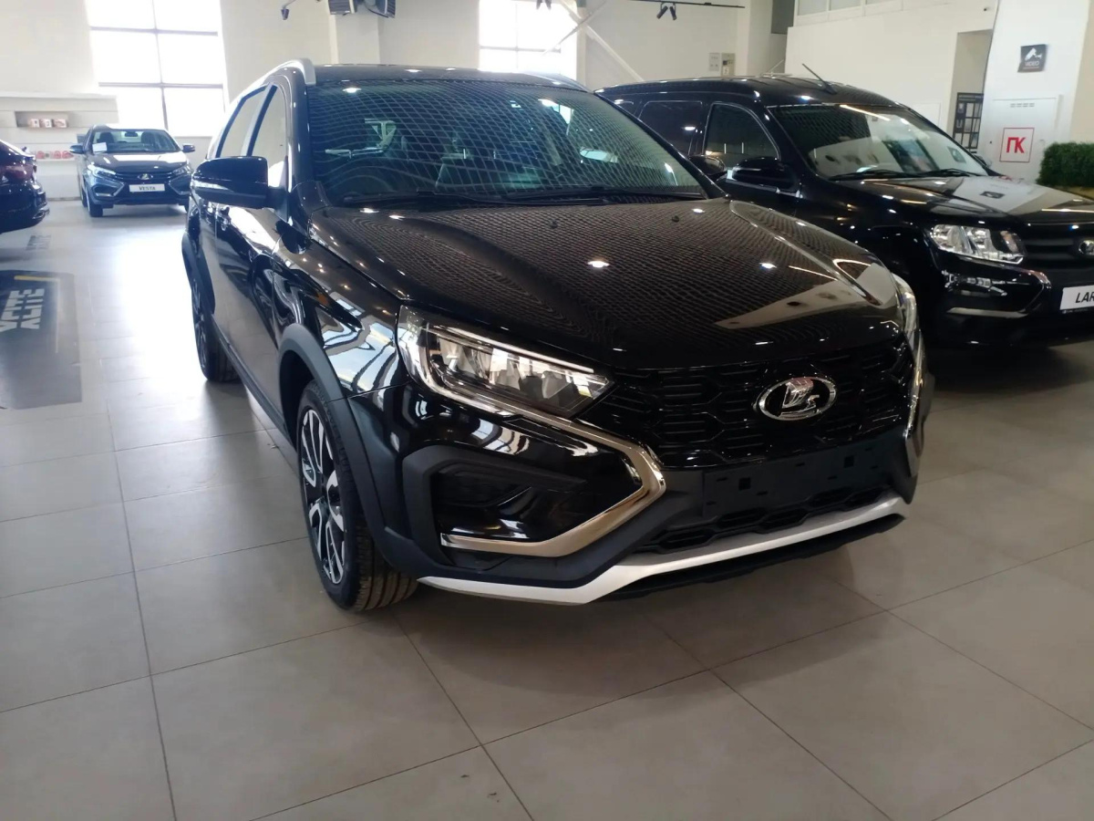 LADA VESTA SW Cross 1.8 МT (122 л.с.)