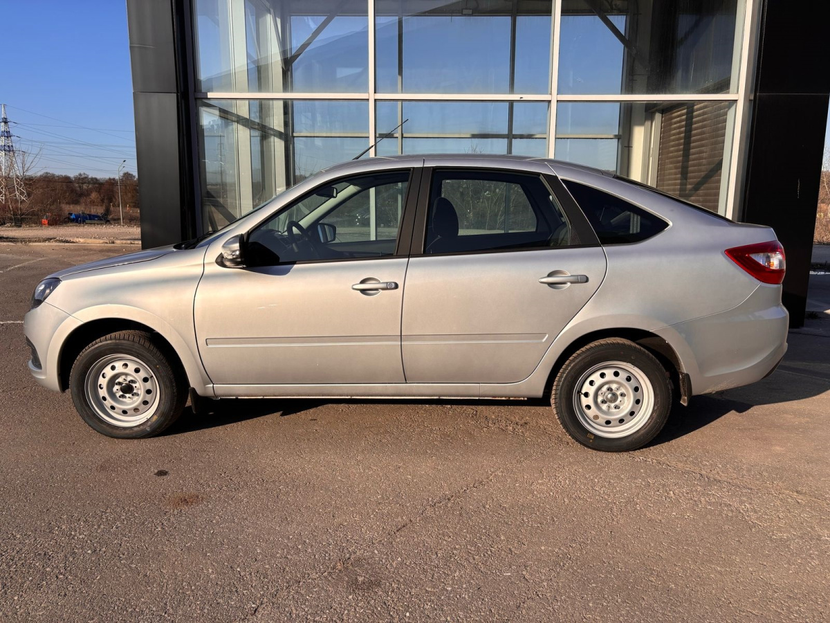 LADA GRANTA 1.6 MT (90 л.с.)