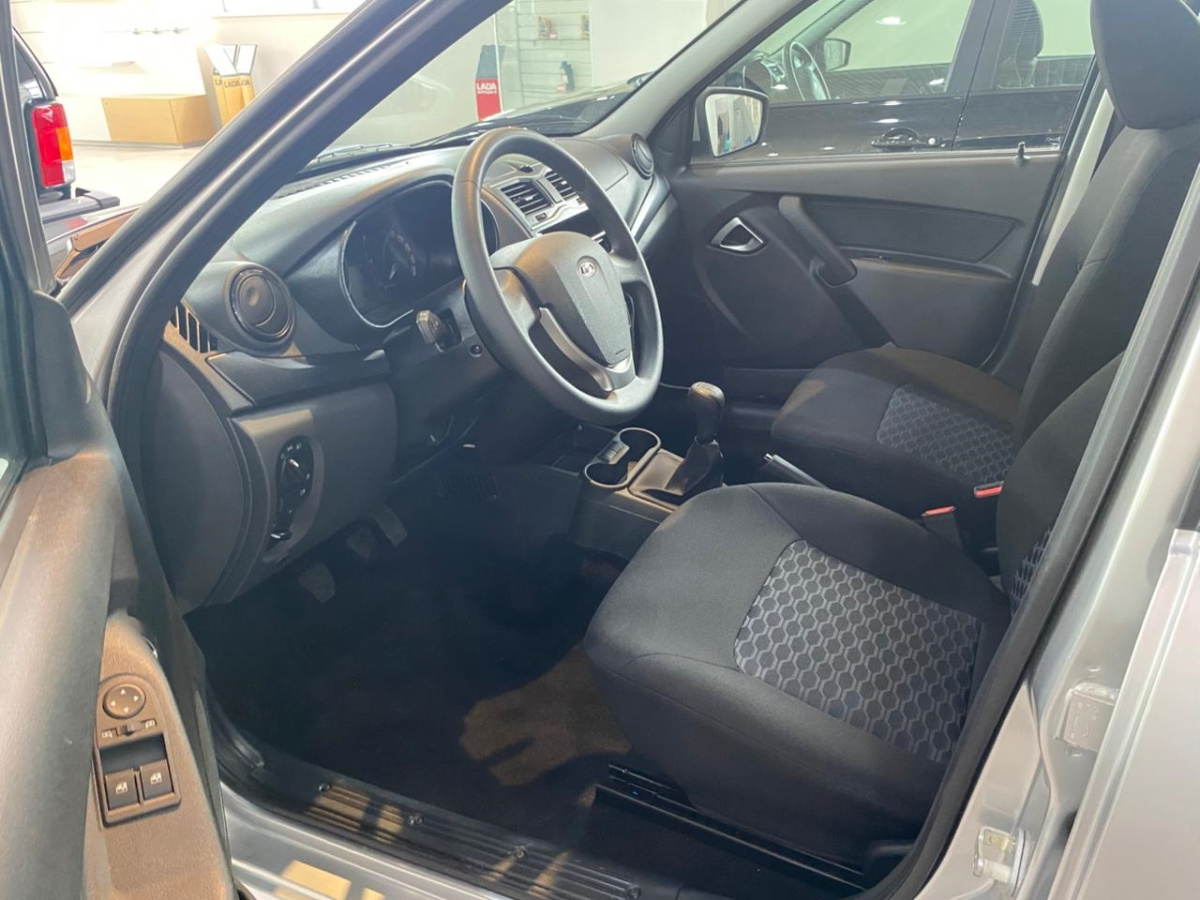 LADA GRANTA 1.6 MT (90 л.с.)