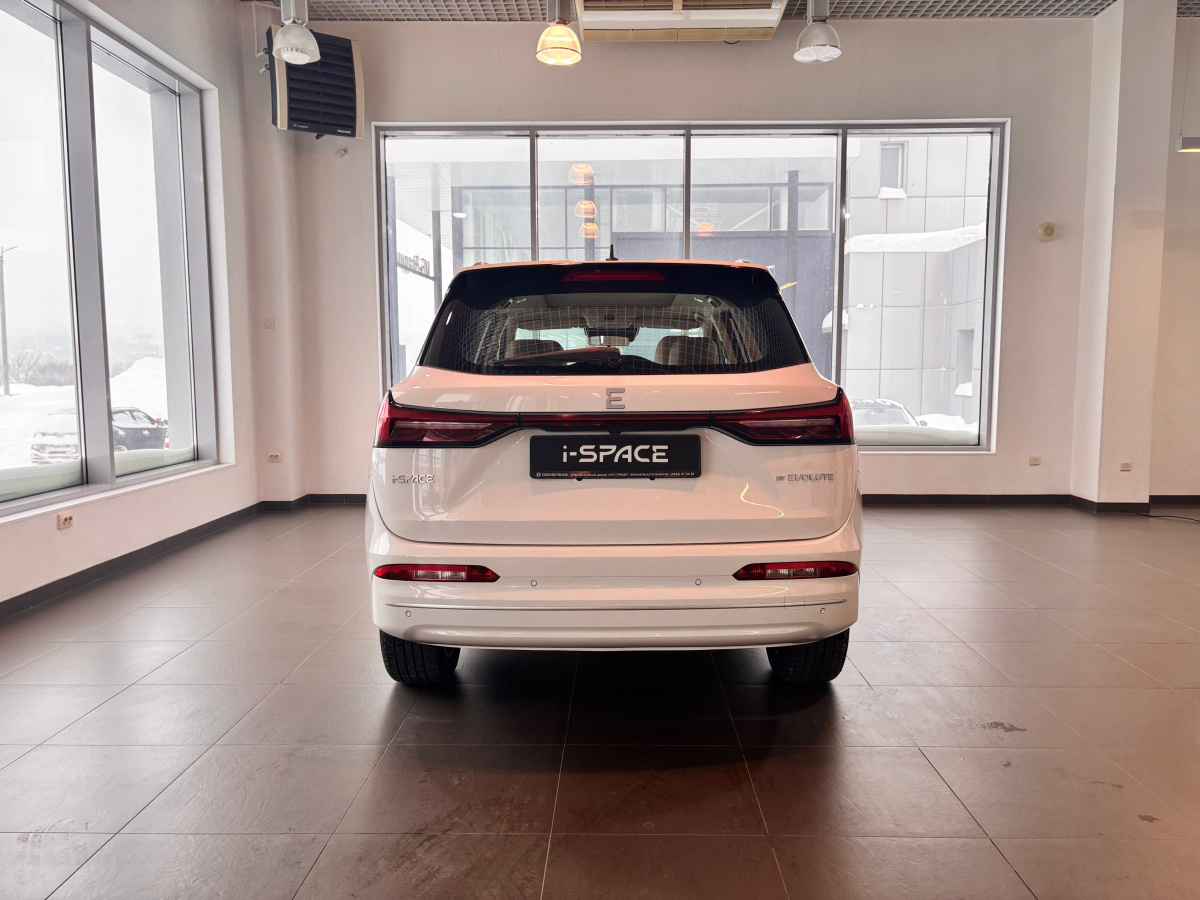 EVOLUTE I-SPACE 1.5hyb CVT (218 л.с.)