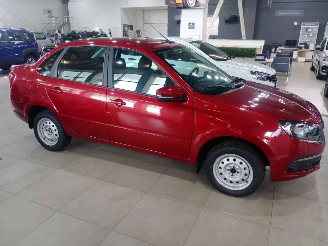 LADA GRANTA 1.6 MT (90 л.с.)