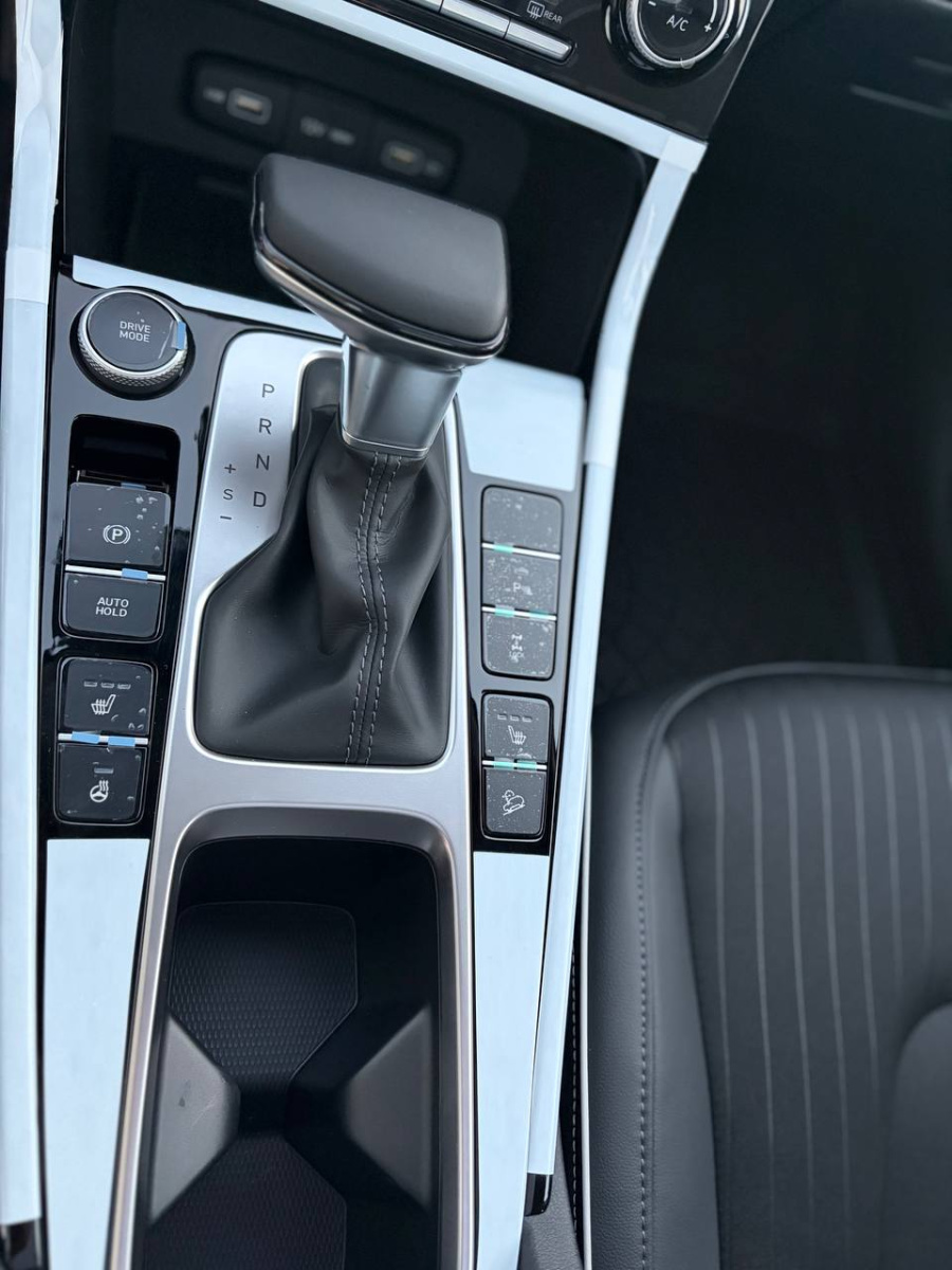 SOLARIS HC 2.0 AT (150 л.с.) 4WD