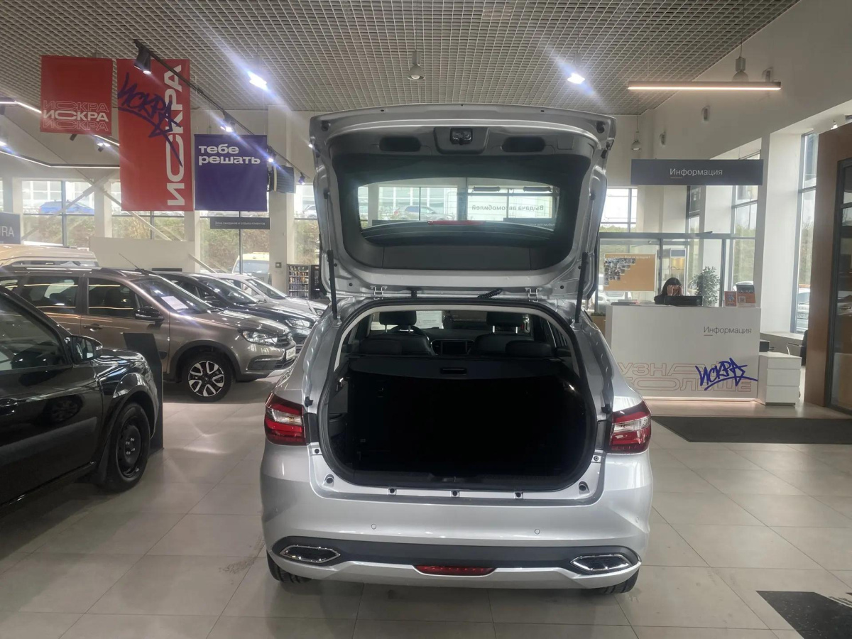 LADA VESTA SW 1.6 МТ (106 л.с.)