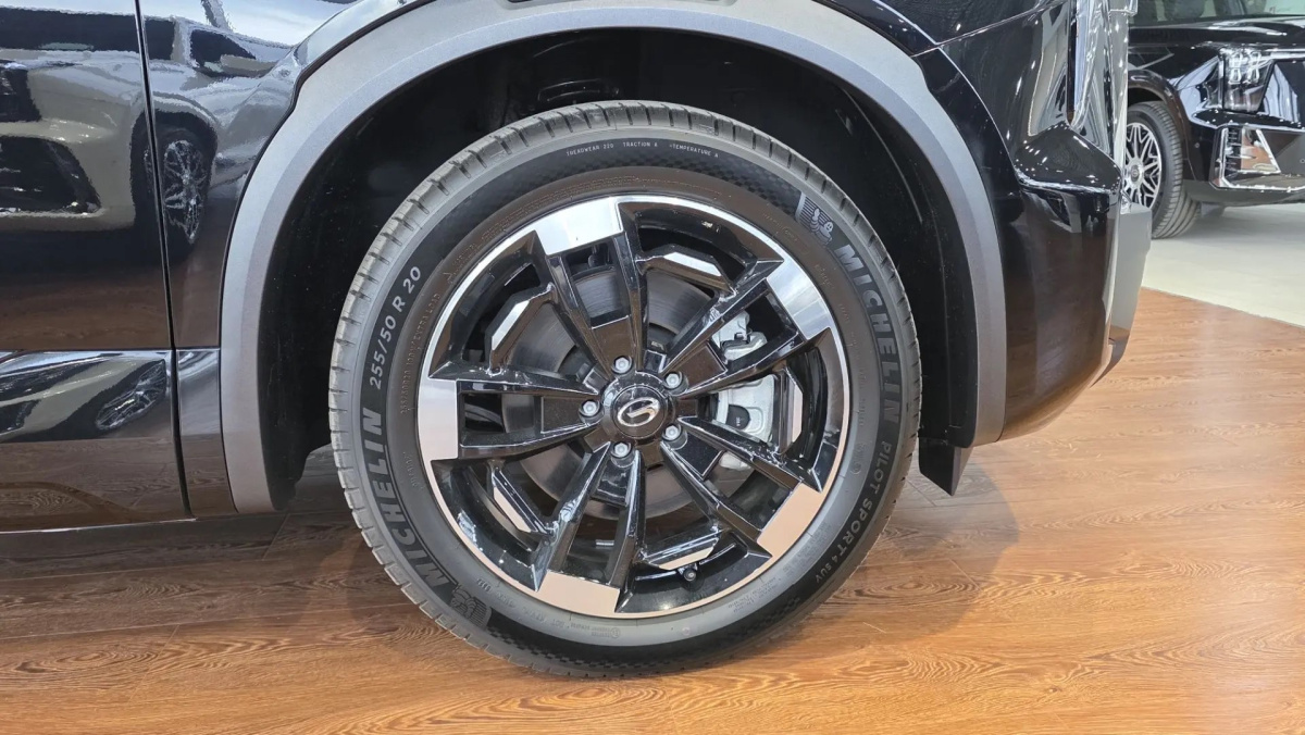 GAC GS8 II 2.0 AT (231 л.с.) 4WD