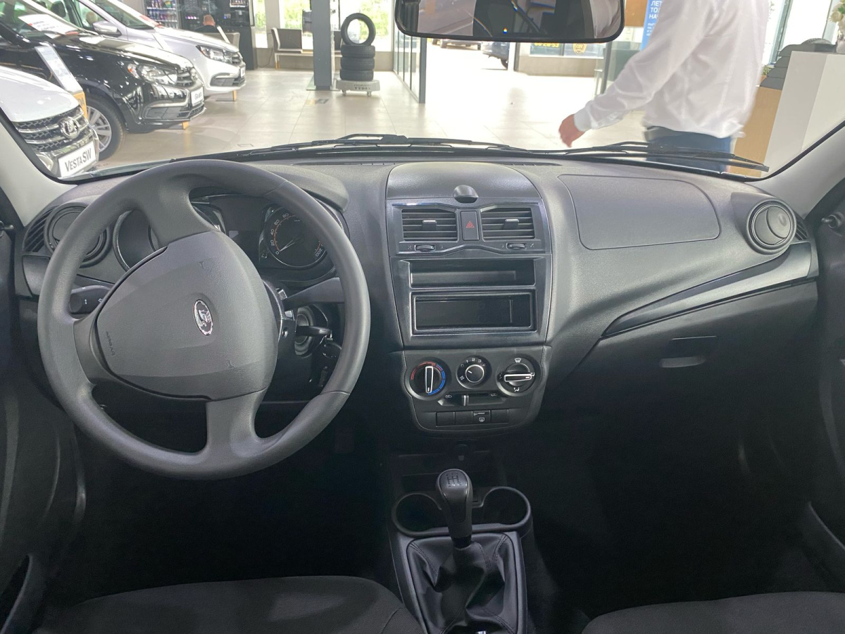 LADA GRANTA 1.6 MT (90 л.с.)