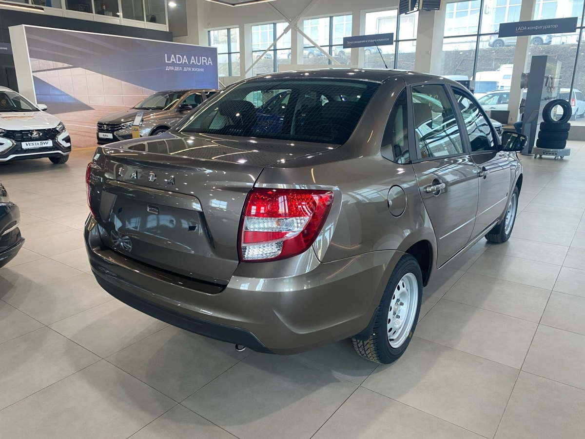LADA GRANTA 1.6 MT (90 л.с.)