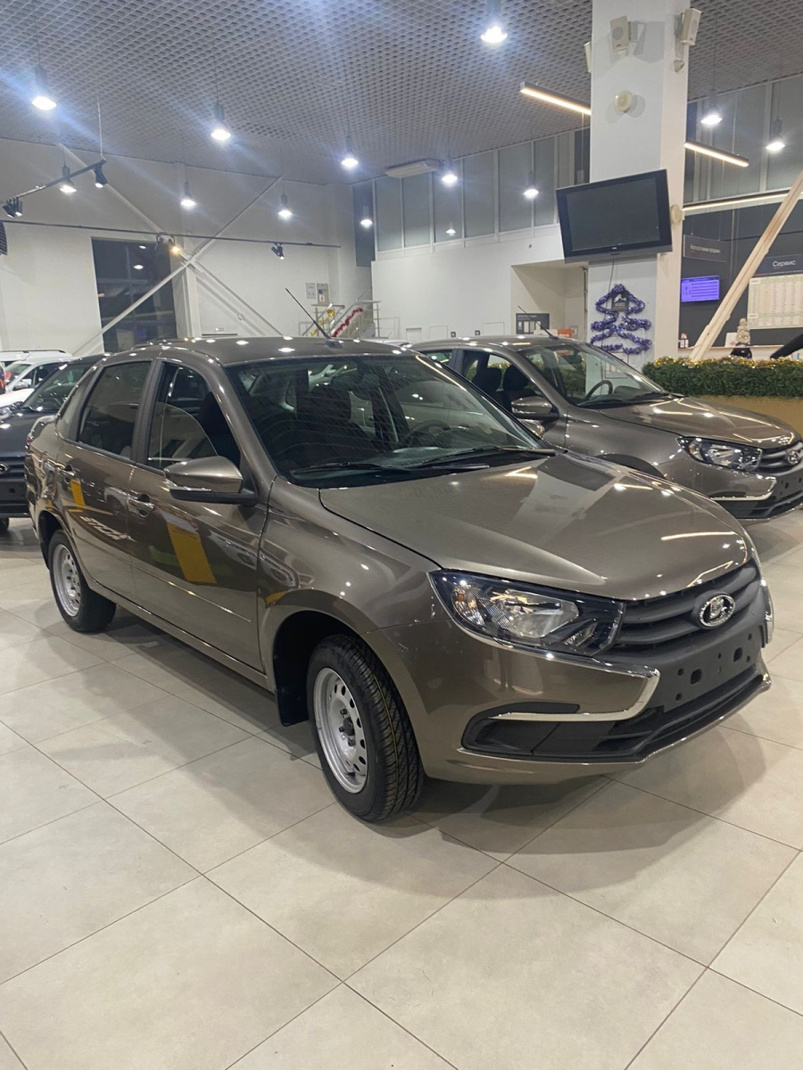LADA GRANTA 1.6 MT (90 л.с.)
