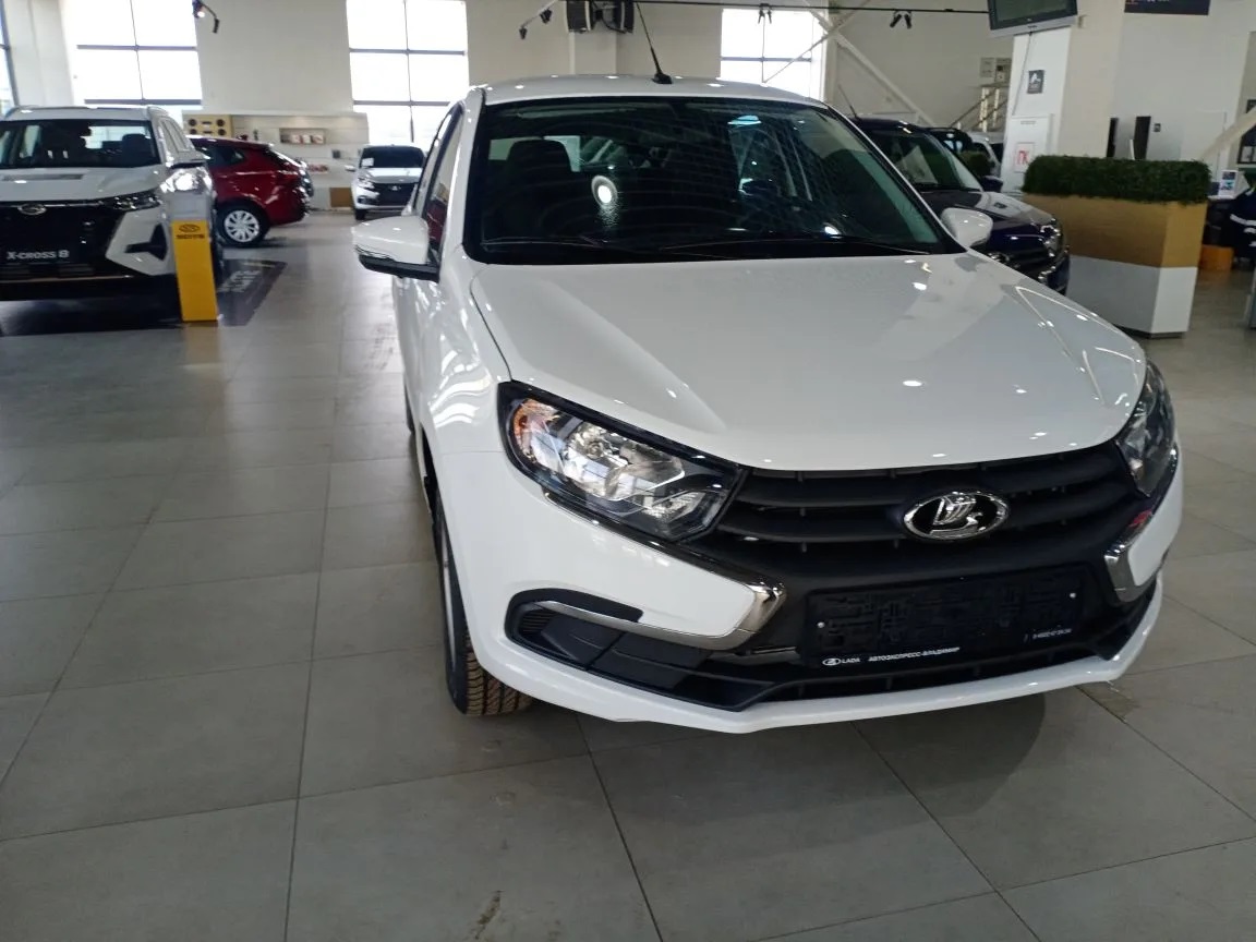 LADA GRANTA 1.6 MT (90 л.с.)