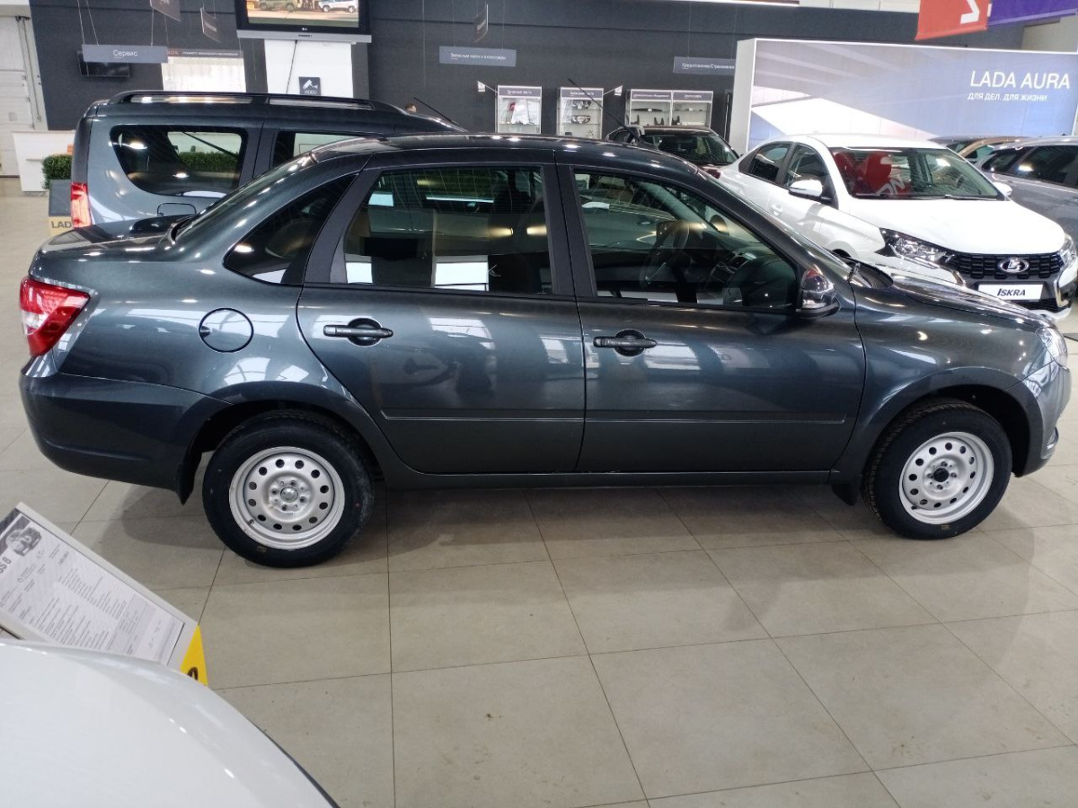 LADA GRANTA 1.6 MT (90 л.с.)
