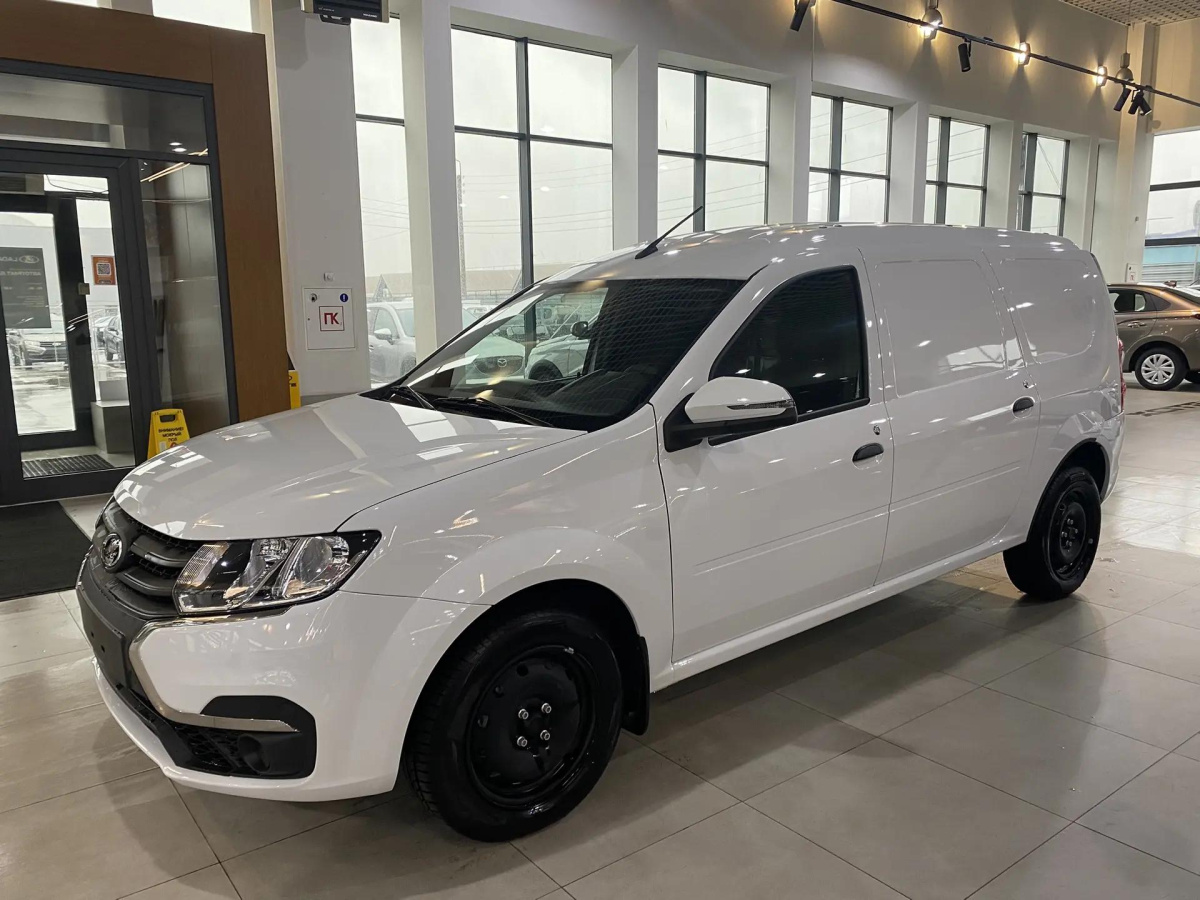 LADA LARGUS 1.6 MT (106 л.с.)