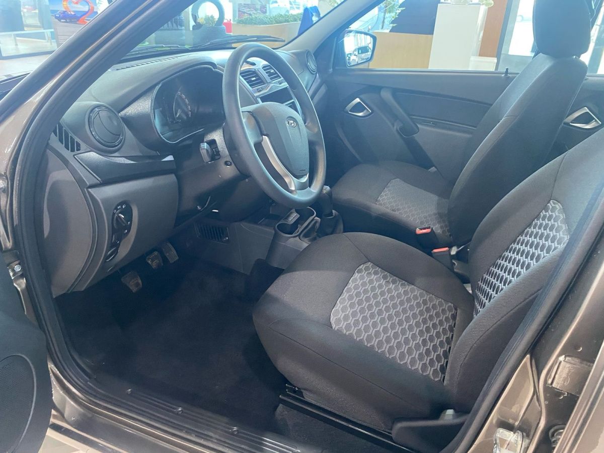LADA GRANTA 1.6 MT (90 л.с.)