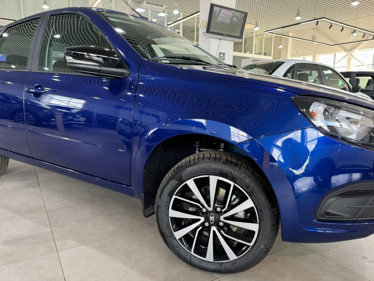 LADA GRANTA 1.6 MT (90 л.с.)