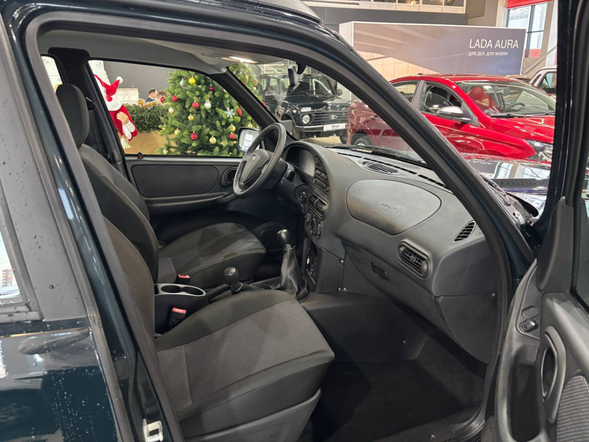 LADA NIVA TRAVEL 1.8 MT (90 л.с.) 4WD