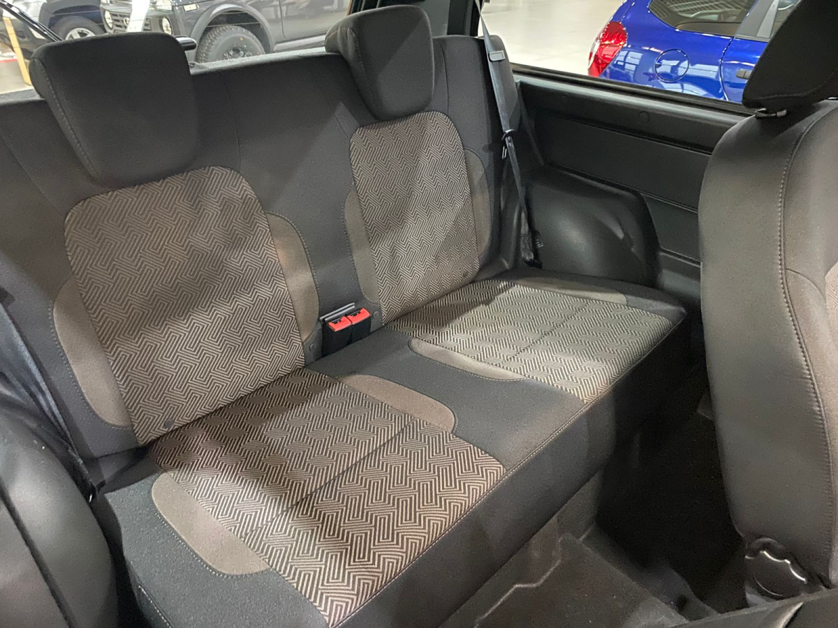 LADA NIVA LEGEND 1.7 MT (83 л.с.) 4WD