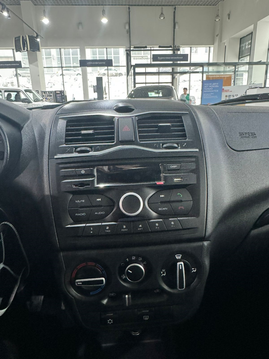 LADA GRANTA 1.6 MT (90 л.с.)