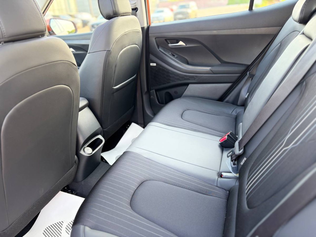 SOLARIS HC 2.0 AT (150 л.с.) 4WD