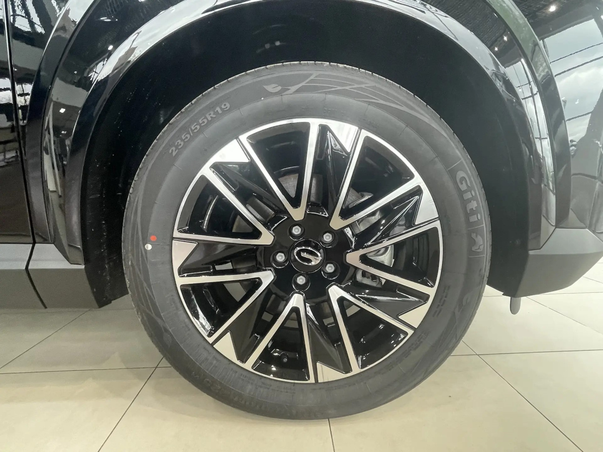GAC GS4 2.0 AT (231 л.с.) 4WD