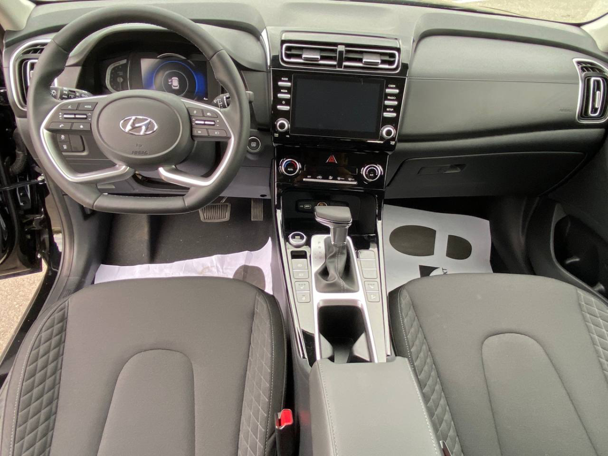 SOLARIS HC 1.6 AT (123 л.с.)