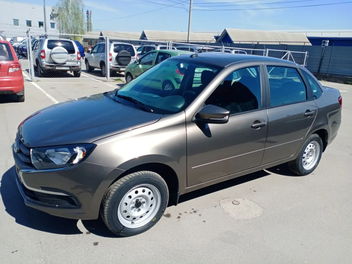 LADA GRANTA 1.6 MT (90 л.с.)