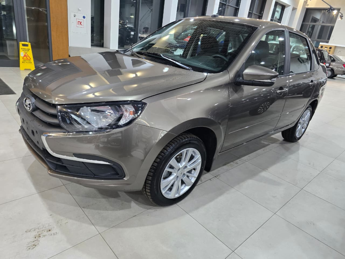 LADA GRANTA 1.6 MT (106 л.с.)