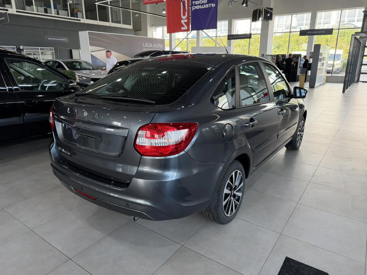 LADA GRANTA 1.6 MT (106 л.с.)