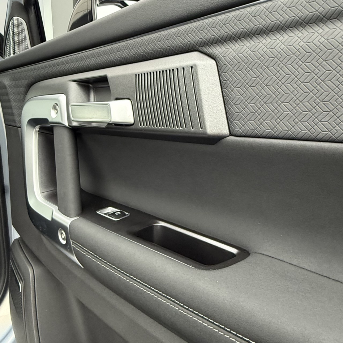 JAECOO J7 1.6 AMT (186 л.с.) 4WD