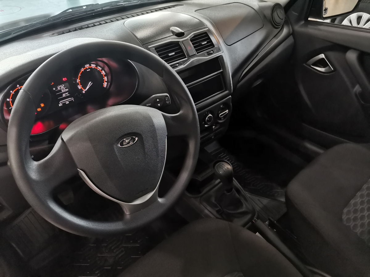 LADA GRANTA 1.6 MT (90 л.с.)